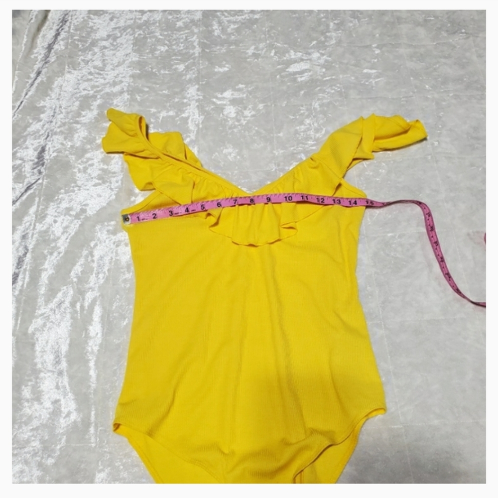 Socialite Yellow Ribbed Ruffle Bodysuit - Picture 8 of 8